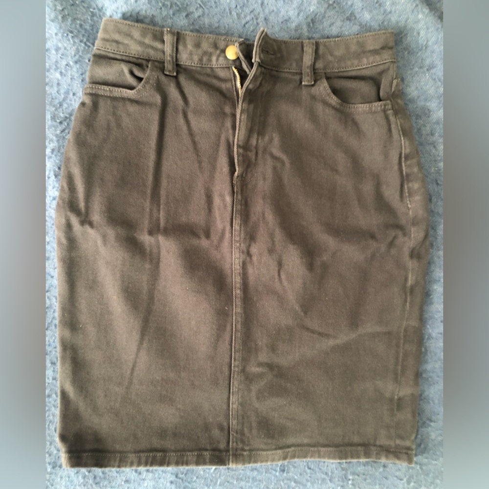 American Apparel Denim Mini Skirt in Black Jean
